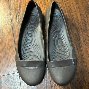 Crocs Flats Slip On Women’s 9